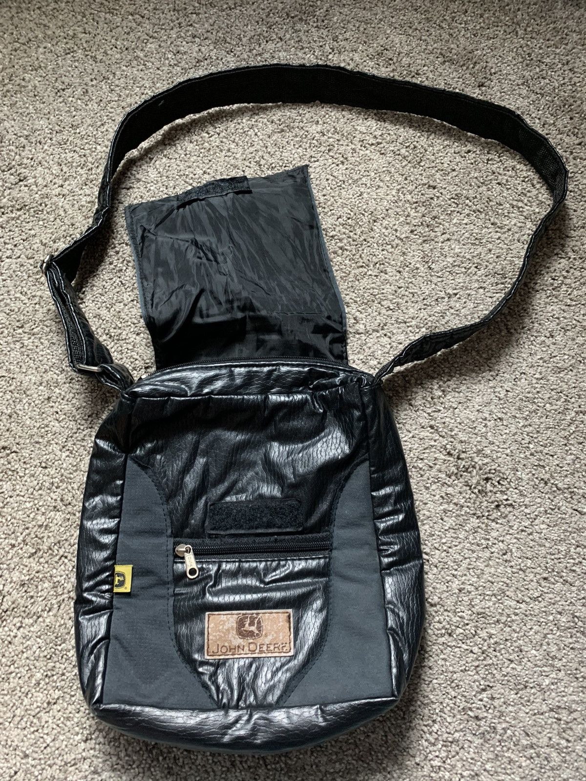 John Deere Vintage John Deere Leather Shoulder Bag Grailed