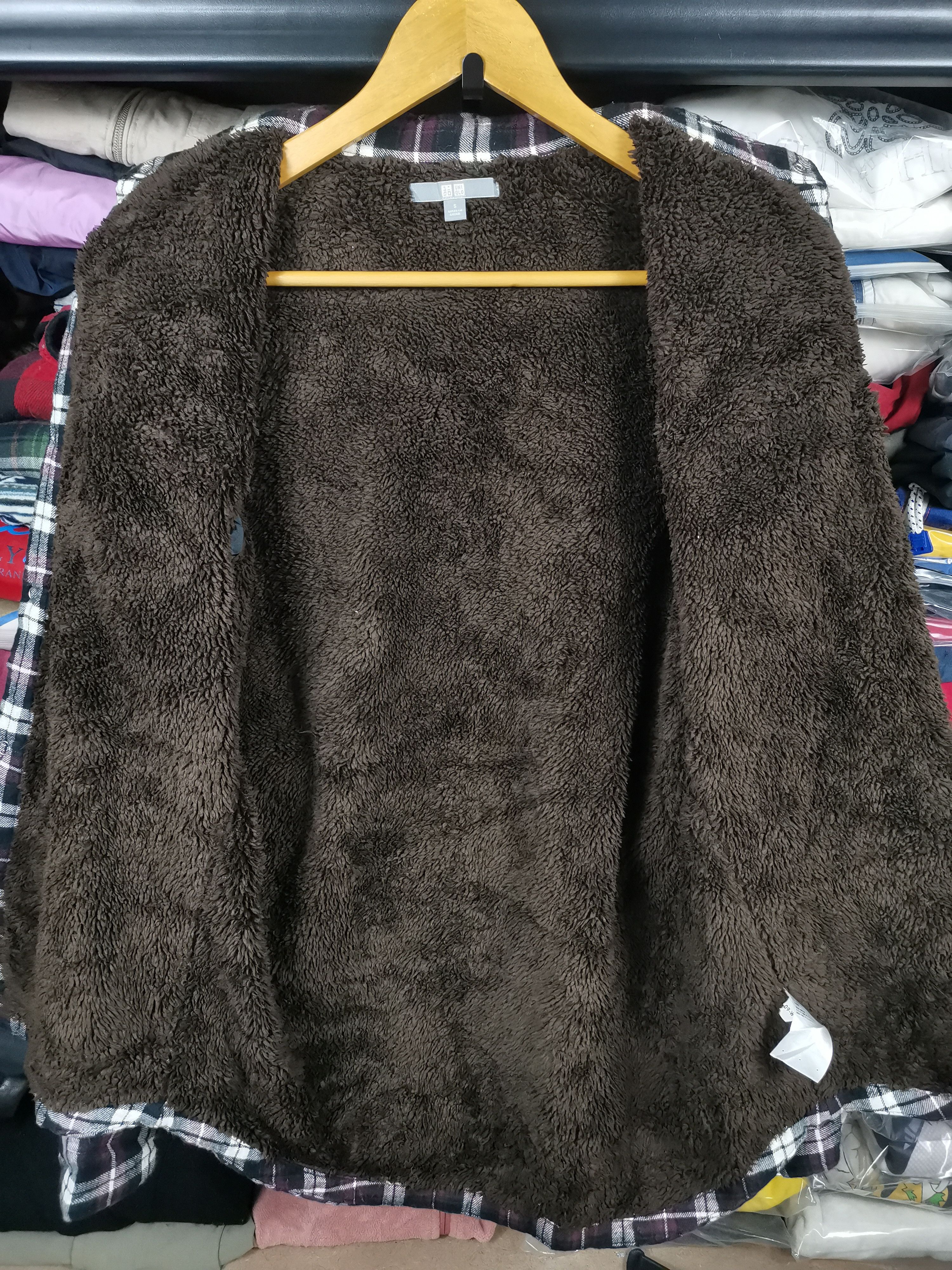 Japanese Brand Japanese Brand Uniqlo Flannel Shirt Linning Sherpa Size US S / EU 44-46 / 1 - 3 Thumbnail