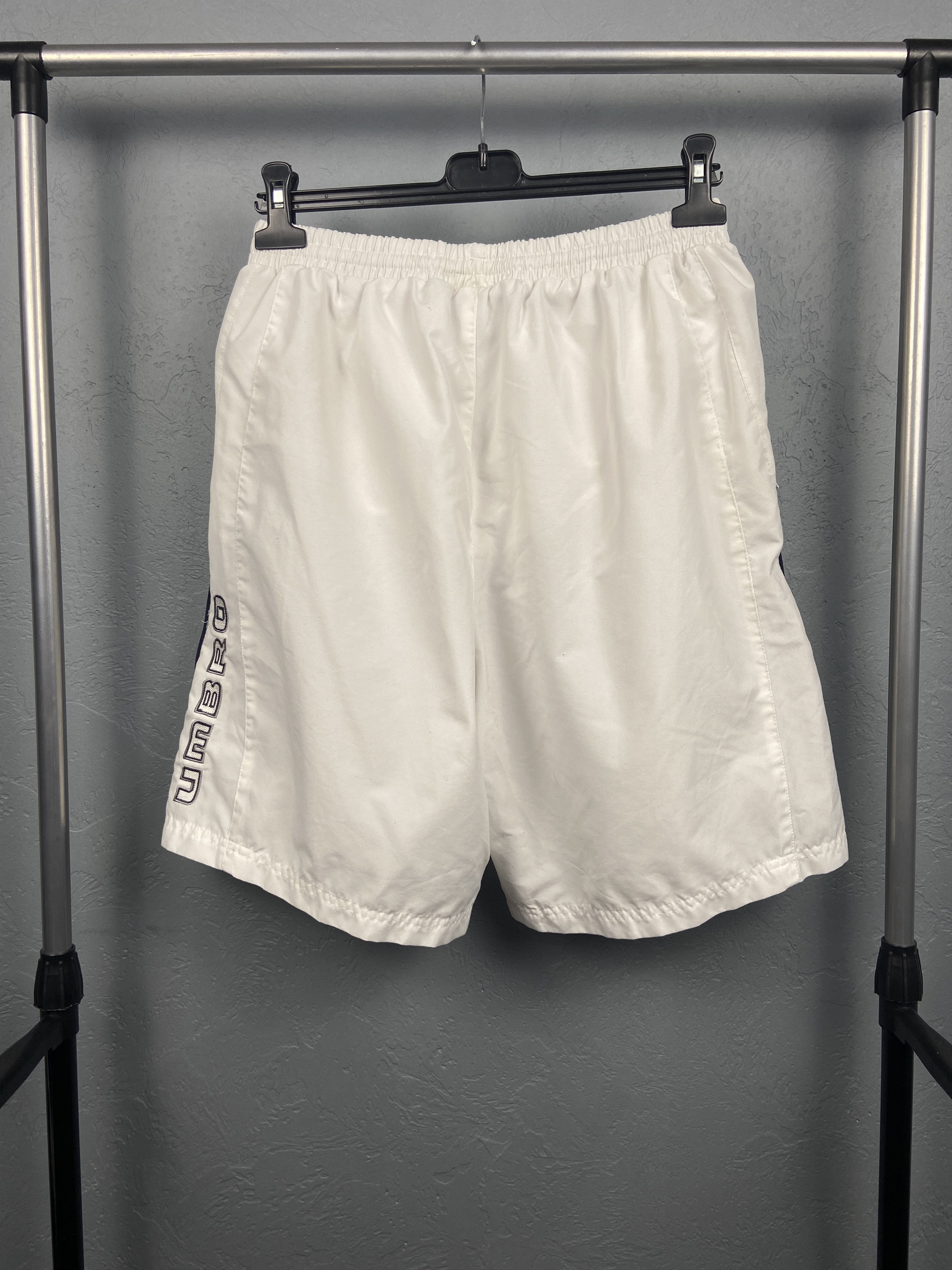 Umbro × Vintage Umbro Vintage Mens Nylon Shorts Size US 36 / EU 52 - 3 Thumbnail