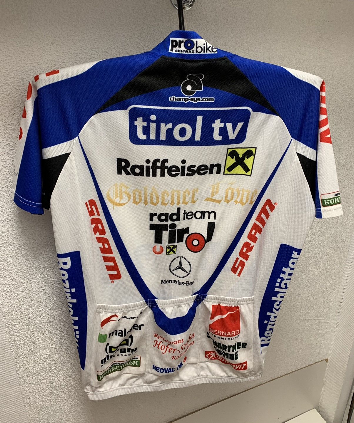 Bicycle Vintage bicycle shirt raiffeisen Mercedes malojer Xl sz Size US XL / EU 56 / 4 - 9 Thumbnail
