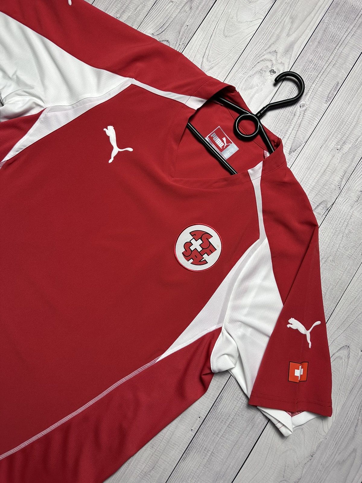 Puma × Vintage Vintage puma Switzerland soccer jersey size XL Size US XL / EU 56 / 4 - 2 Thumbnail