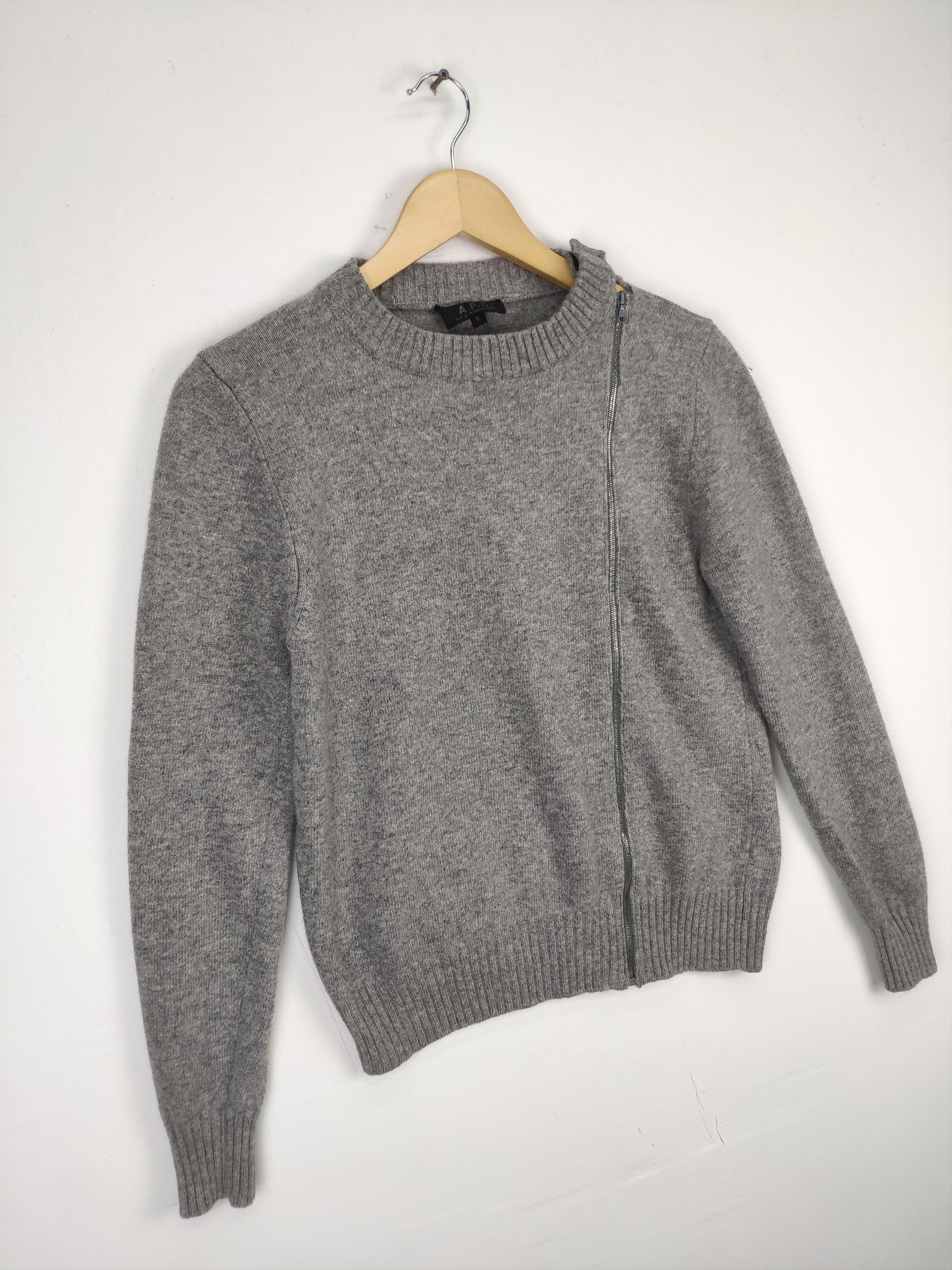 A.P.C. × Designer Vintage APC Wool Sweater Zipper Made In Italy Size US S / EU 44-46 / 1 - 7 Thumbnail
