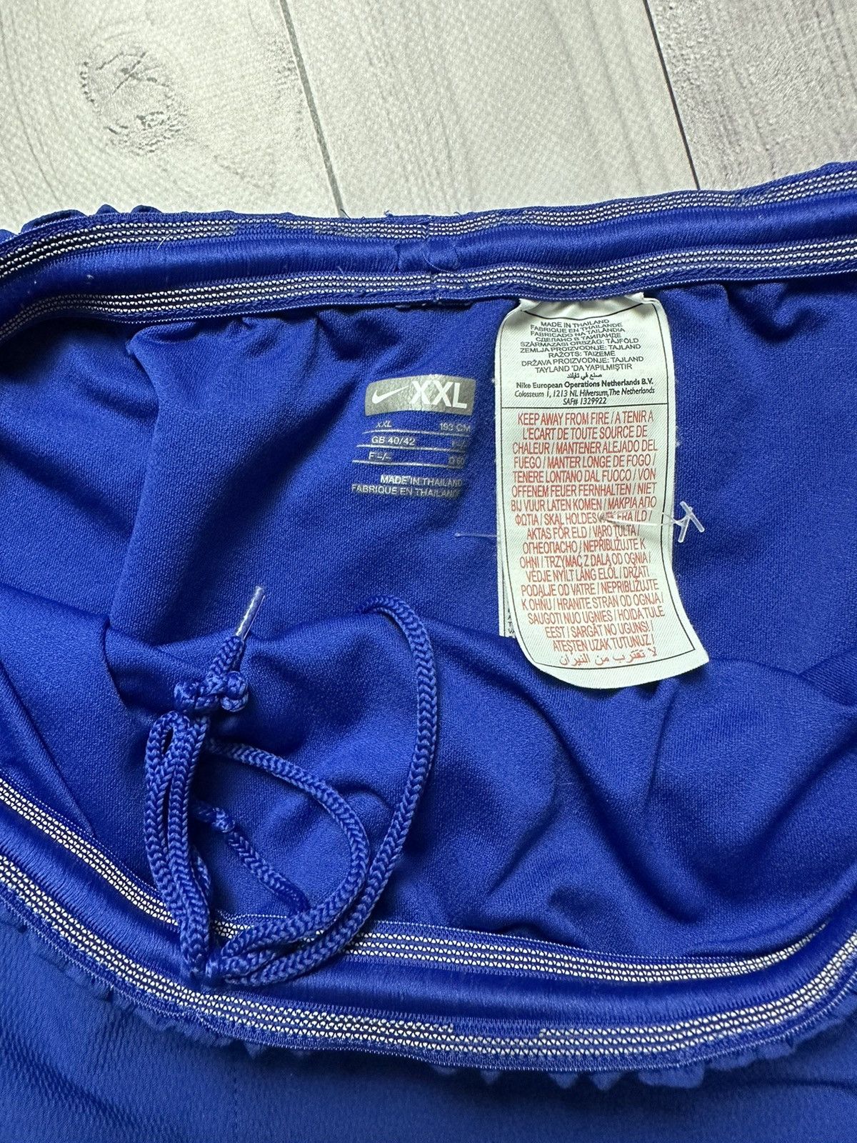 Nike × Vintage Vintage Nike Manchester United soccer shorts blue Size XXL Size US 38 / EU 54 - 5 Thumbnail