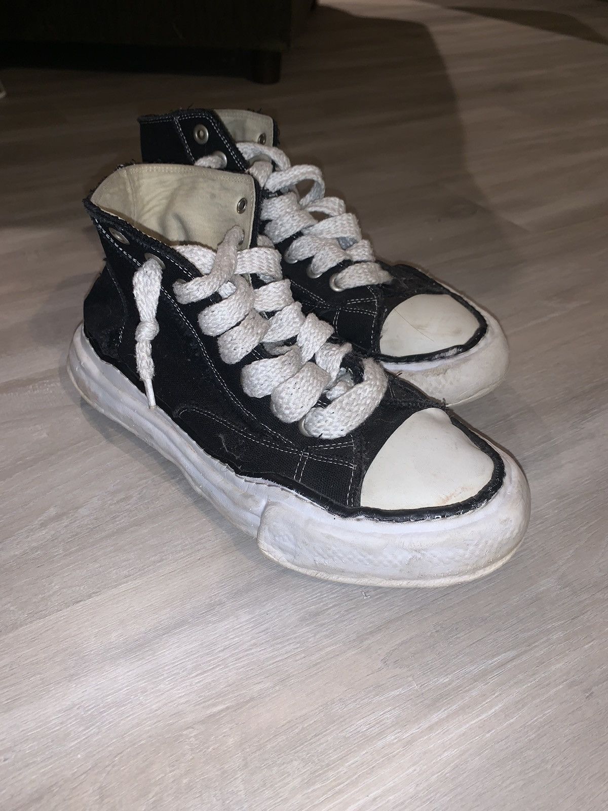 Maison MIHARA YASUHIRO Maison Mihara Yasuhiro distressed black sneaker Size US 9.5 / EU 42-43 - 1 Thumbnail