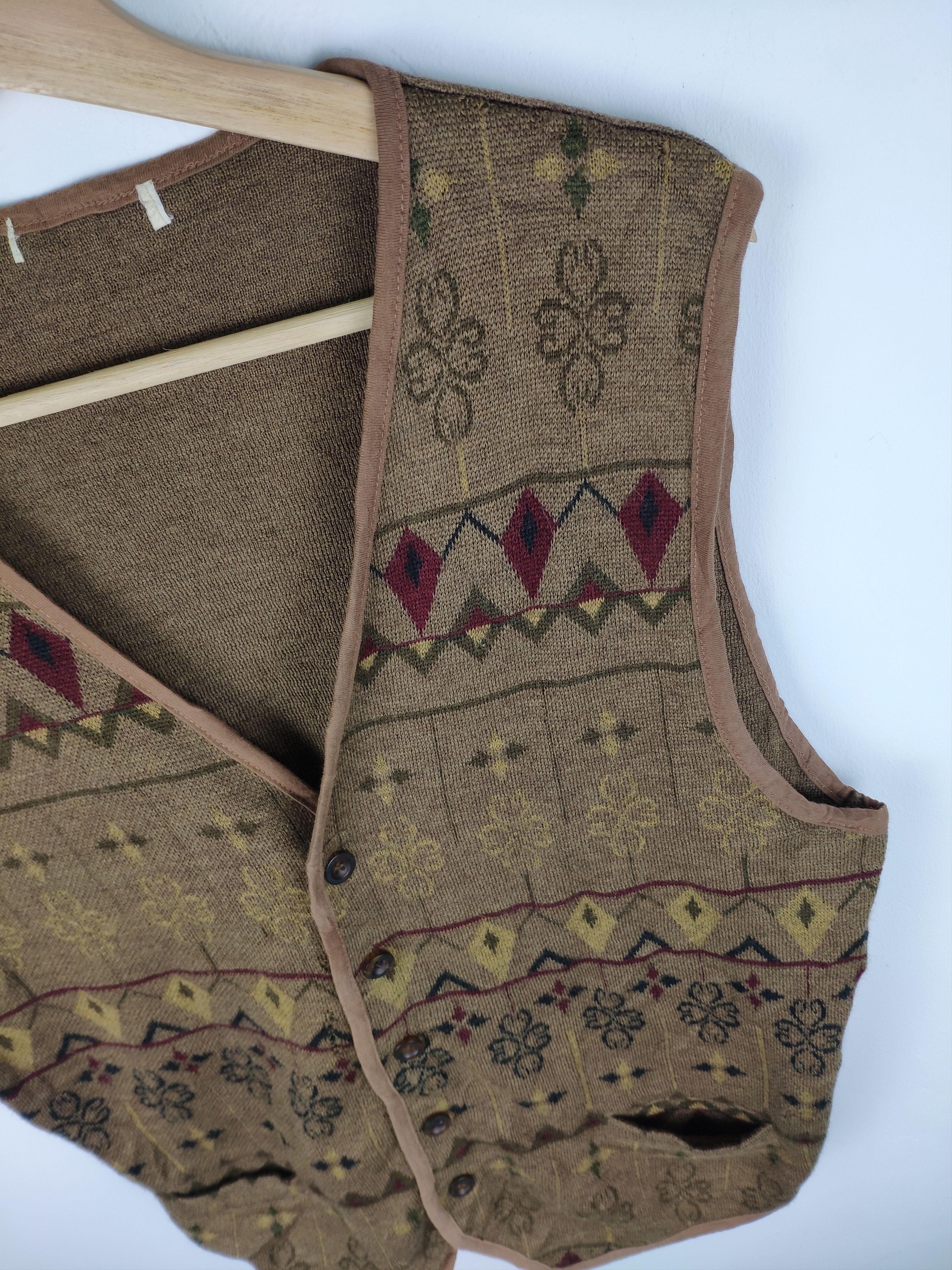 Japanese Brand × Vintage Vintage Vest Cardigan Native Style Size US M / EU 48-50 / 2 - 3 Thumbnail