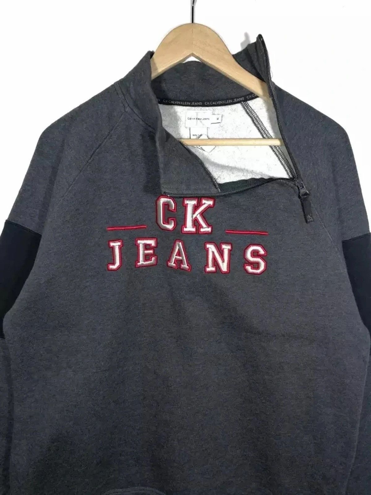 Calvin Klein × Vintage Vintage Calvin Klien sweatshirt embroidered logo Size US M / EU 48-50 / 2 - 4 Thumbnail