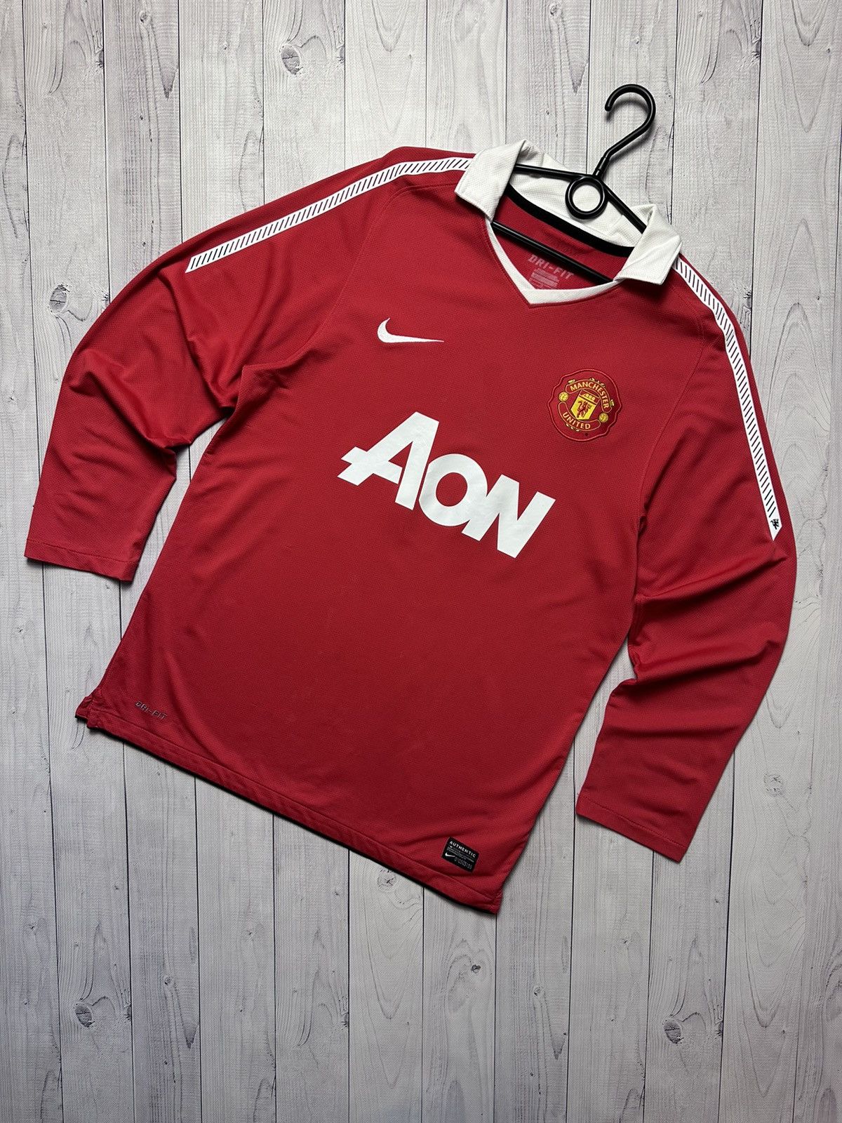 Nike × Vintage Vintage Nike Manchester United long sleeve size M Size US M / EU 48-50 / 2 - 1 Thumbnail