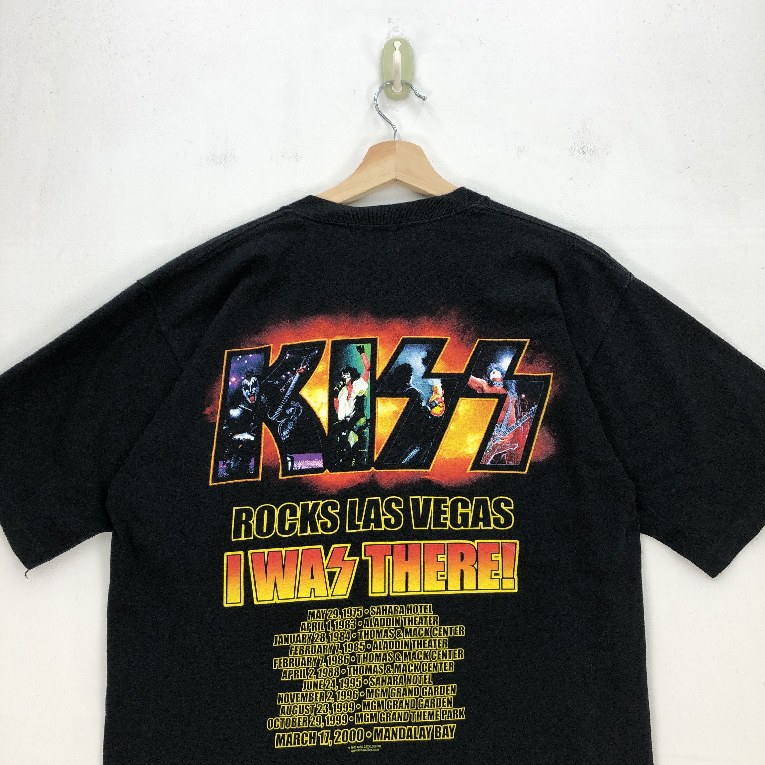 Band Tees Vintage Kiss T Shirt Kiss Band Tour Tees 56789 Size US M / EU 48-50 / 2 - 4 Thumbnail