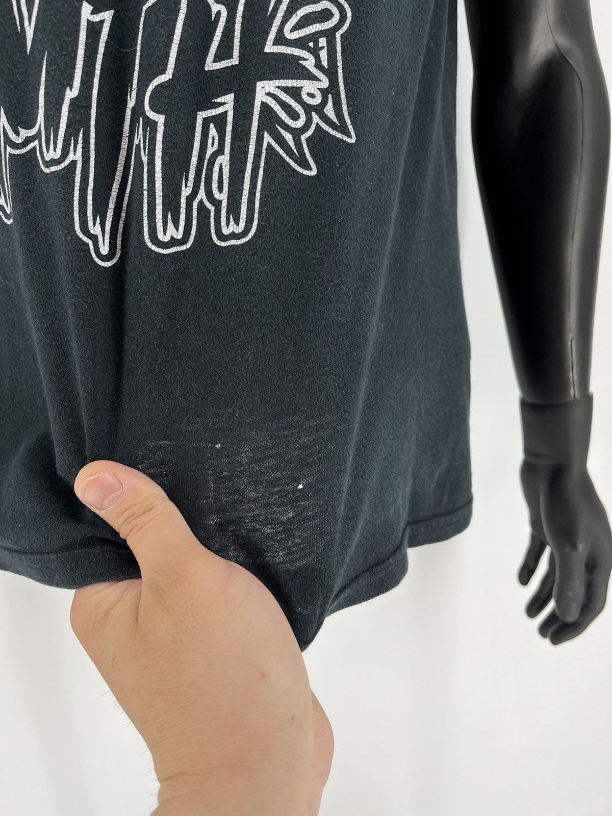 Band Tees Mens Vintage Y2K T Shirt Bring Me The Horizon Size M Size US M / EU 48-50 / 2 - 6 Thumbnail