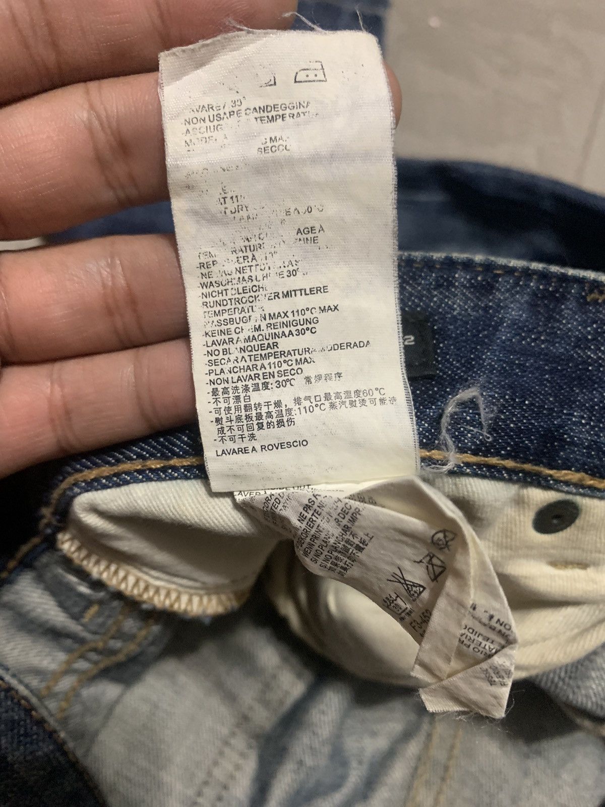 Dsquared2 Vintage Dsquared 2 Made In Italy Faded Blue Jeans Size US 34 / EU 50 - 15 Thumbnail