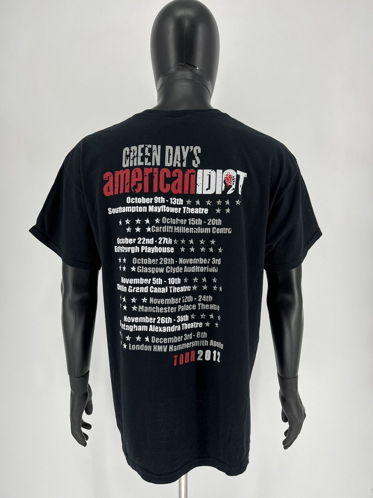 Band Tees Green Day's American Idiot Band T-shirt tour 2012 Size US XL / EU 56 / 4 - 7 Thumbnail