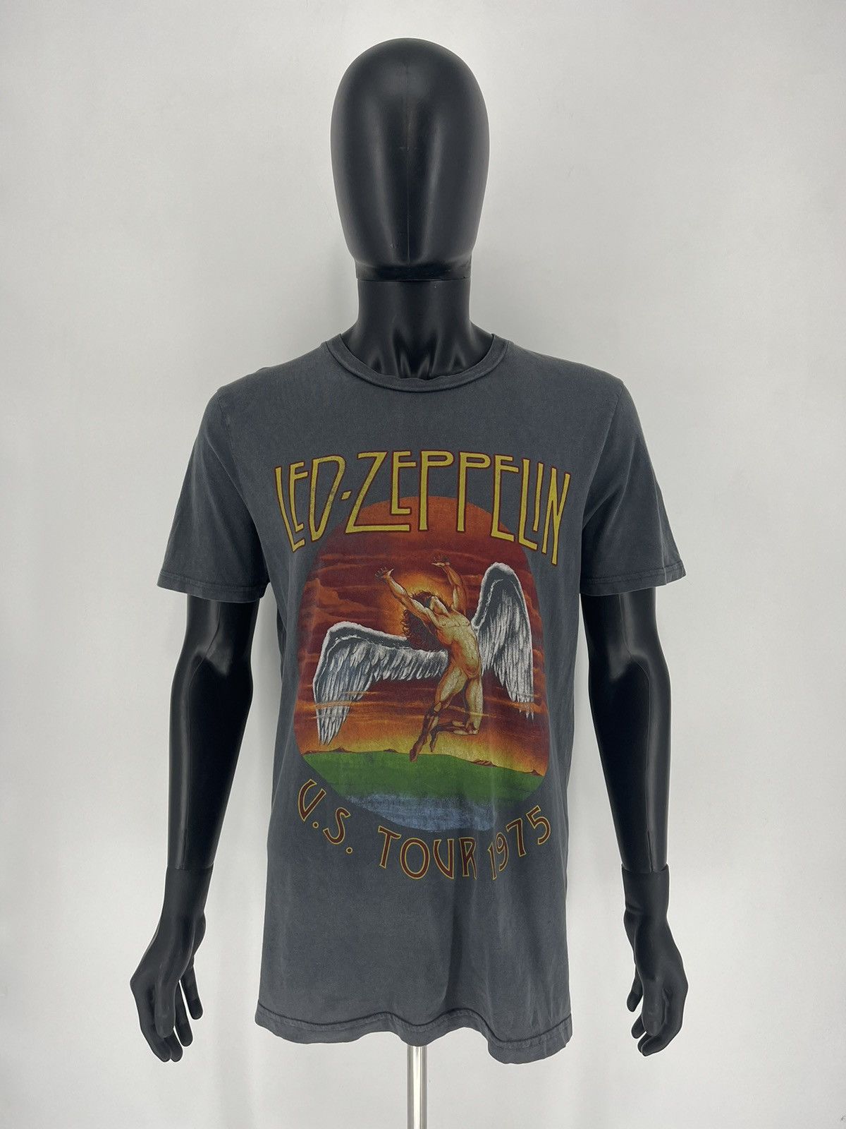 Band Tees Vintage Led Zeppelin 2011 T-Shirt Size US M / EU 48-50 / 2 - 2 Thumbnail