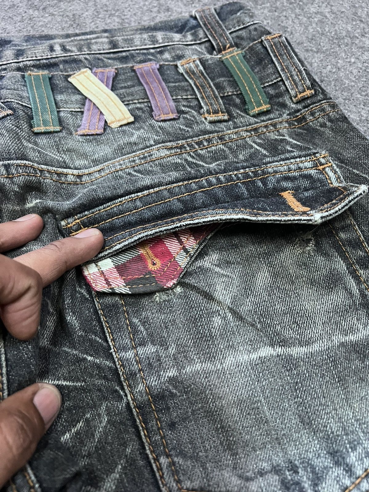 Japanese Brand NYLAUS THRASHED DISTRESSED DENIM PANT Size US 31 - 7 Thumbnail