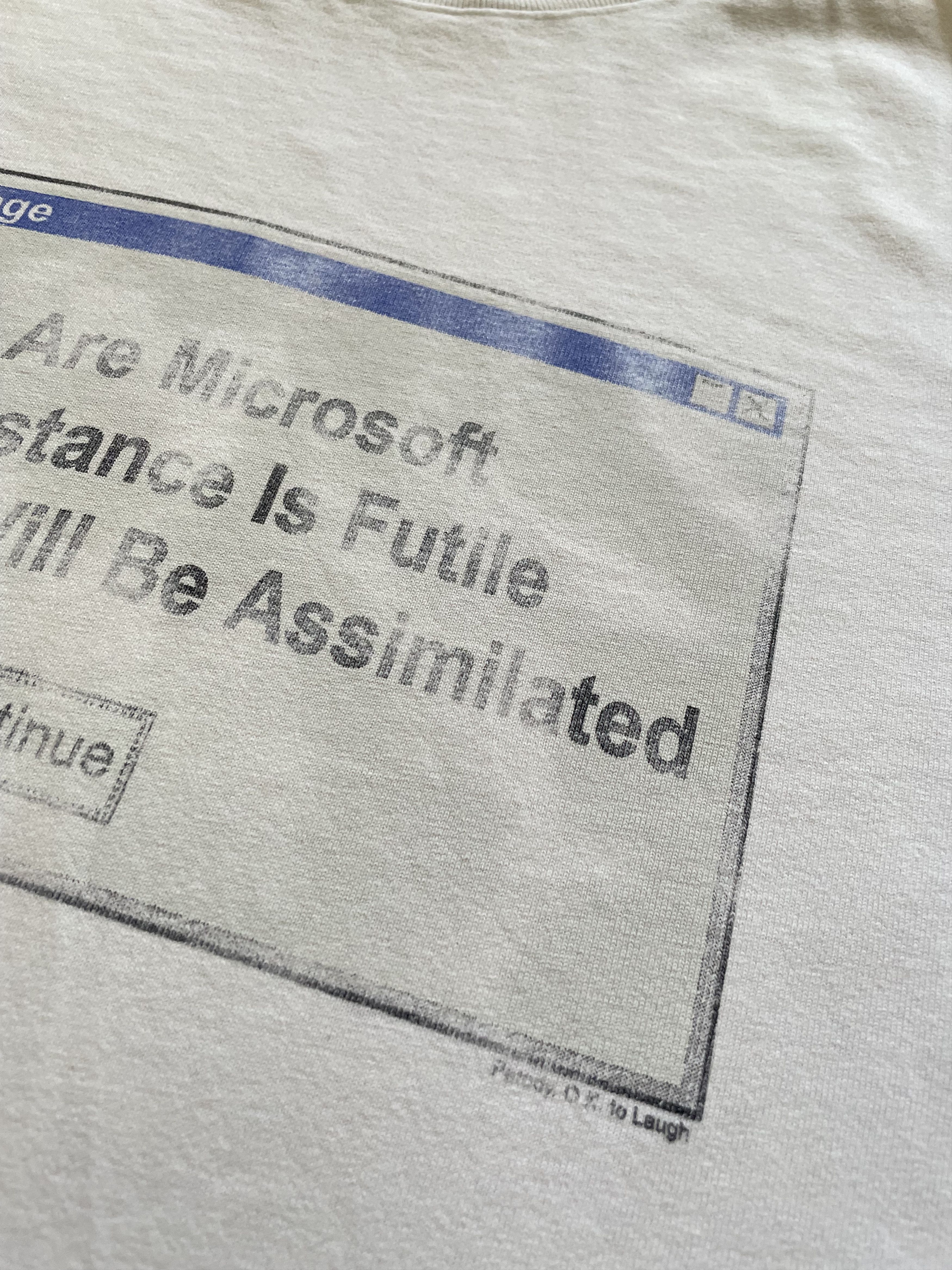 Anvil × Microsoft × Vintage Vintage Microsoft Resistance is Futile Message Rare Tee Size US XL / EU 56 / 4 - 5 Thumbnail