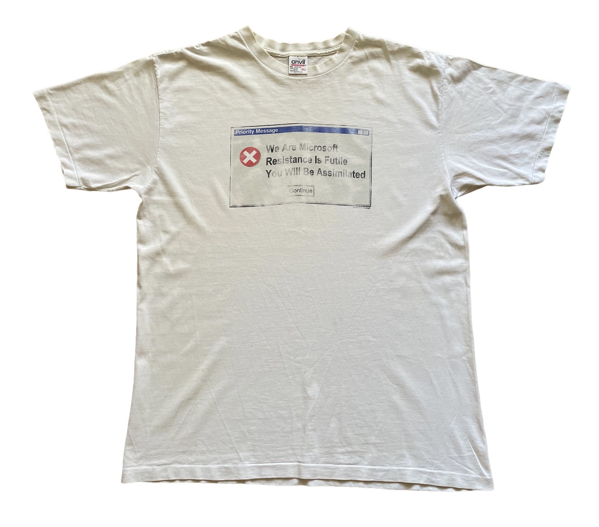 Anvil × Microsoft × Vintage Vintage Microsoft Resistance is Futile Message Rare Tee Size US XL / EU 56 / 4 - 1 Thumbnail
