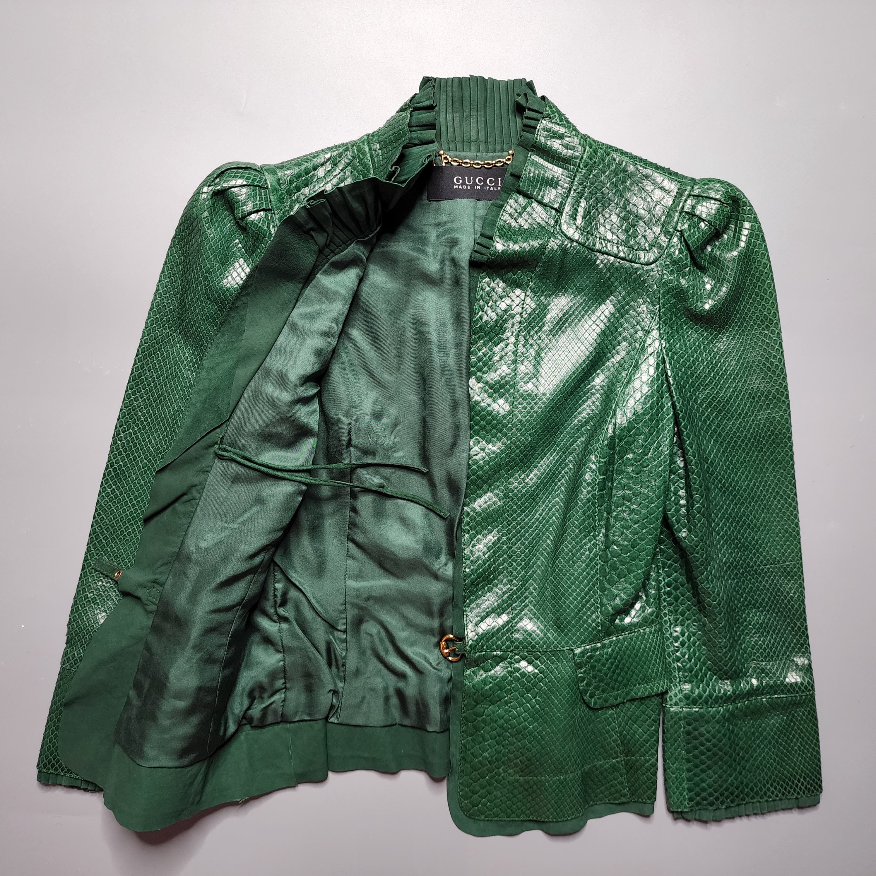 Gucci Gucci - SS06 Runway Phyton Leather Jacket Size XS / US 0-2 / IT 36-38 - 2 Thumbnail
