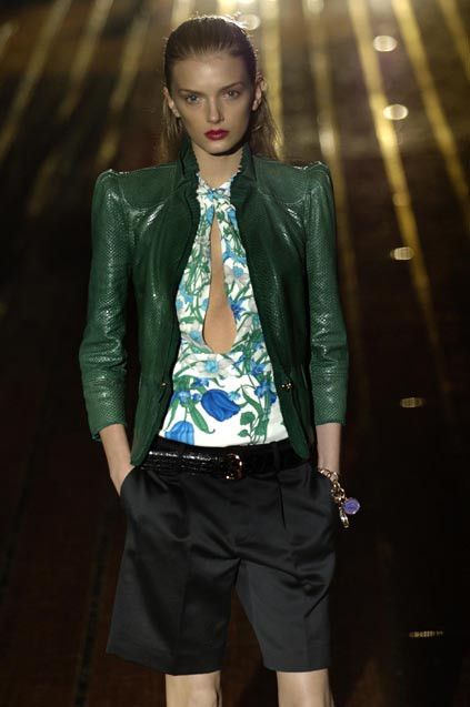 Gucci Gucci - SS06 Runway Phyton Leather Jacket Size XS / US 0-2 / IT 36-38 - 11 Thumbnail