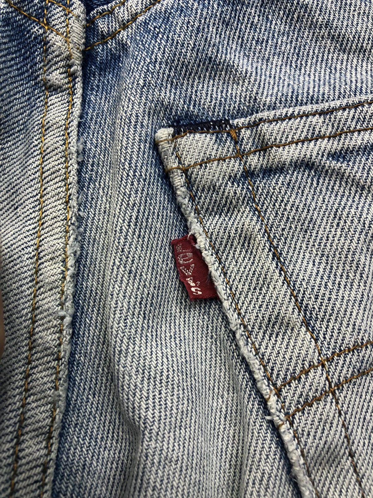 Levi's Vintage Levis 505 Distressed Faded Blue Jeans Size US 26 / EU 42 - 15 Thumbnail