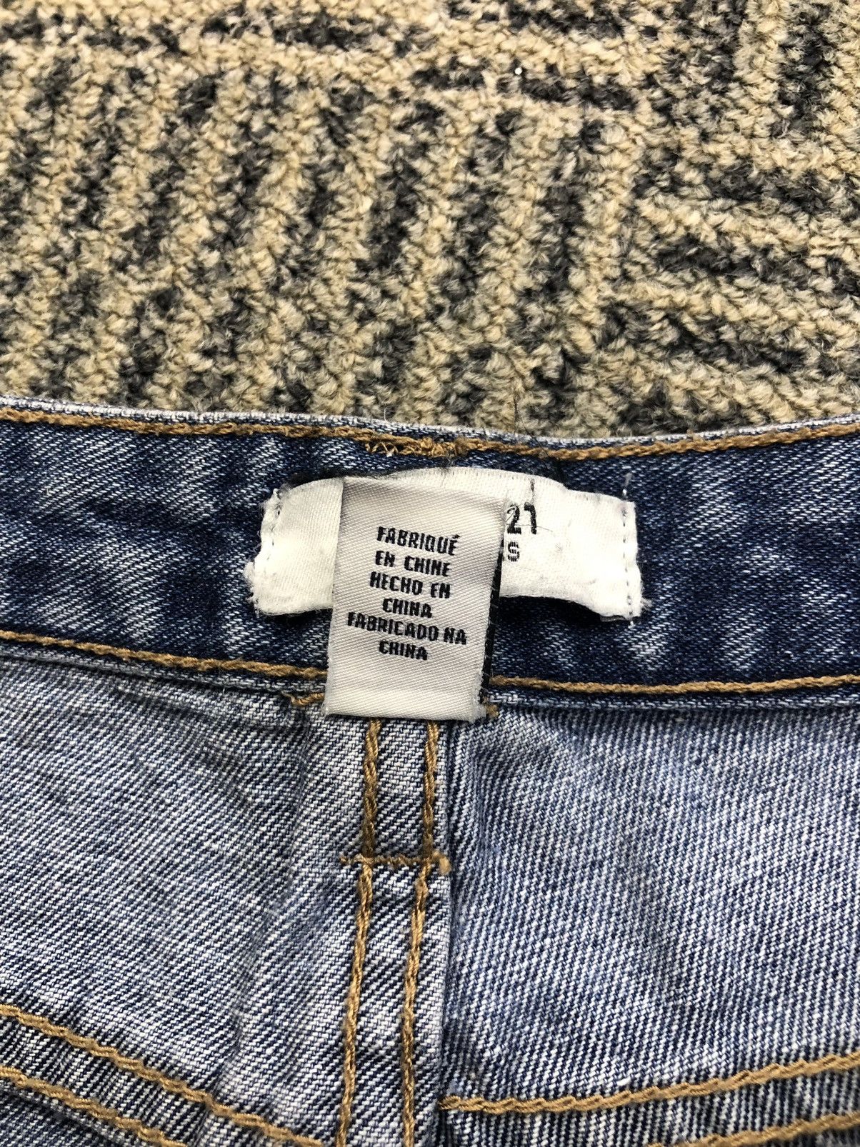 Forever 21 Forever 21 Being Bad Aint Easy Distressed Faded Blue Jeans Size US 28 / EU 44 - 14 Thumbnail