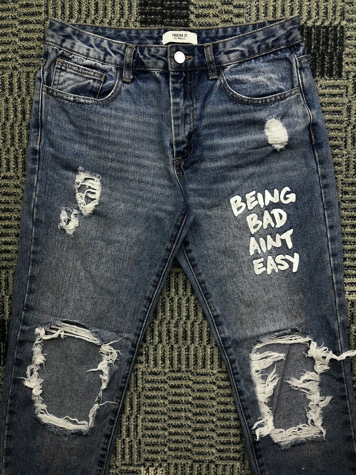 Forever 21 Forever 21 Being Bad Aint Easy Distressed Faded Blue Jeans Size US 28 / EU 44 - 3 Thumbnail