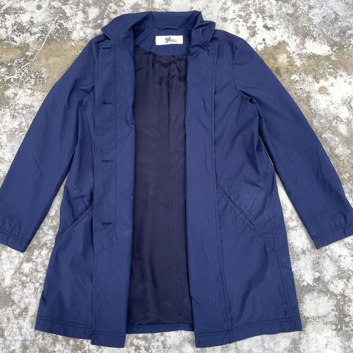 Designer × Issey Miyake × Japanese Brand Vintage 24 Issey Miyake Parka Long Coat - Small Size Size US S / EU 44-46 / 1 - 4 Thumbnail