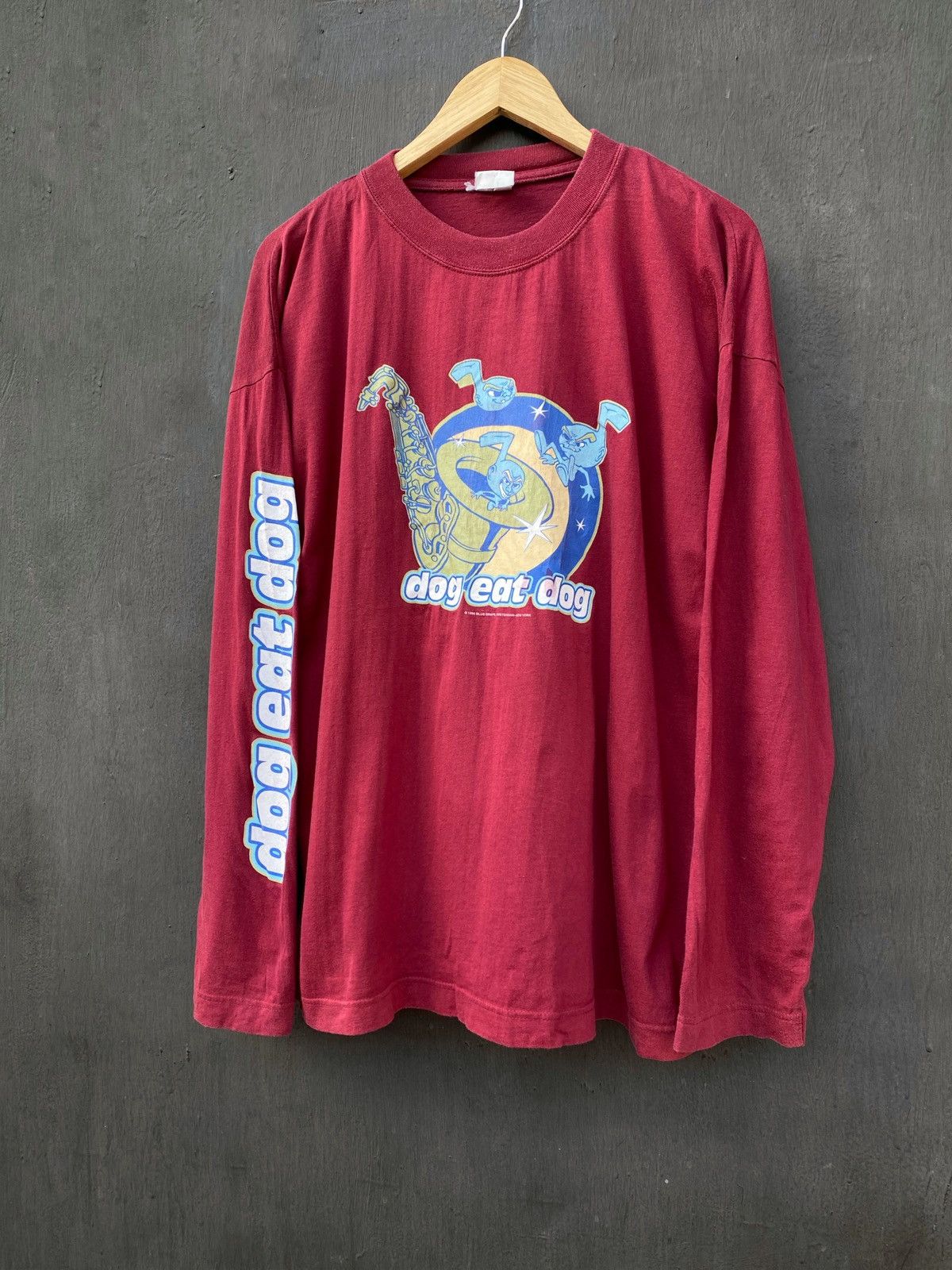 Band Tees Dog eat dog vintage 1995 band blue grape size L/Xl RARE Size US L / EU 52-54 / 3 - 1 Thumbnail