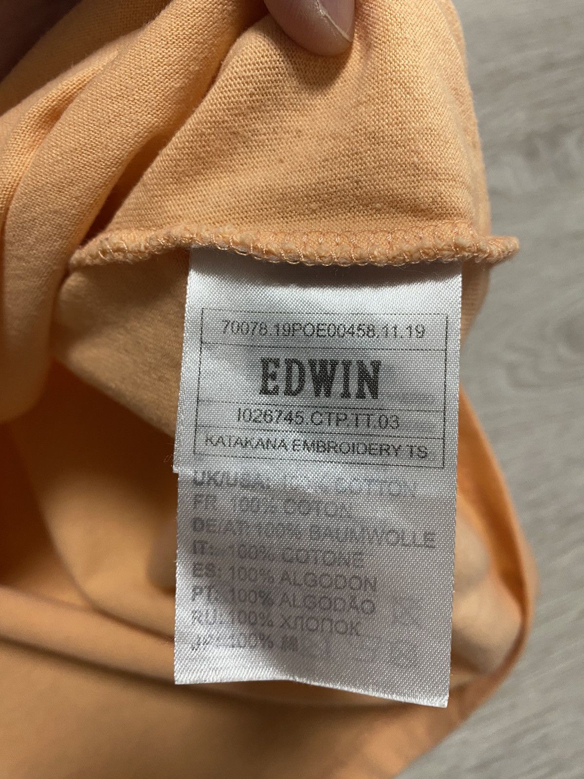 Edwin Edwin T short Japan Styled sz L Size US L / EU 52-54 / 3 - 6 Thumbnail