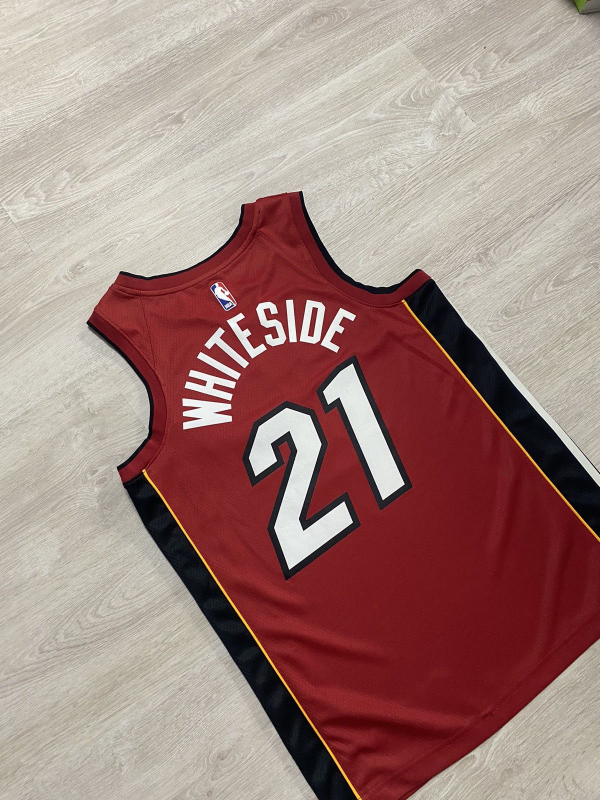 NBA Nike Jersey NBA Miami hits 21# WHITESIDE Size US M / EU 48-50 / 2 - 1 Thumbnail
