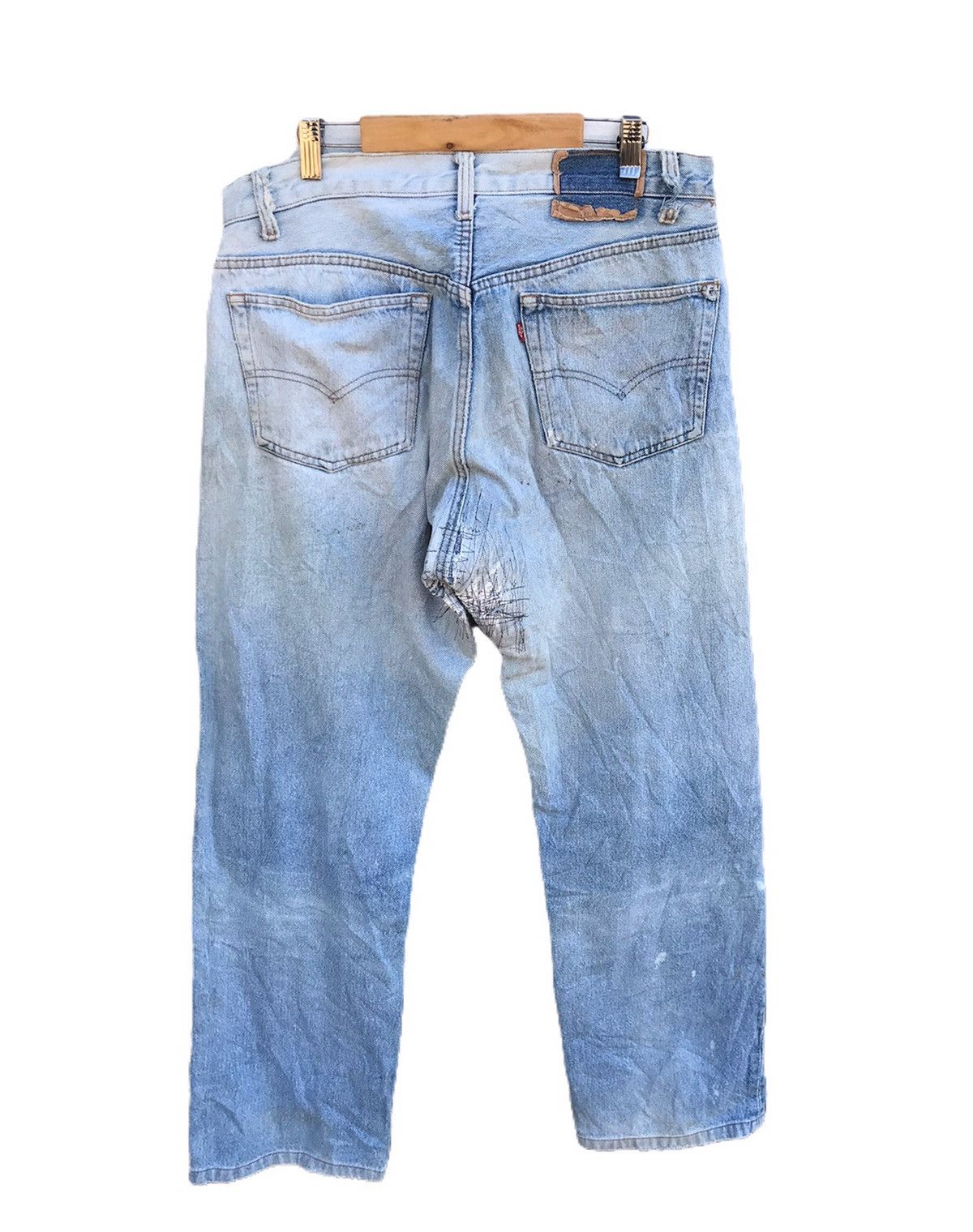 Levi's 32x28 vtg Levi’s 501 button 555 light wash blue denim jeans Size US 32 / EU 48 - 5 Thumbnail
