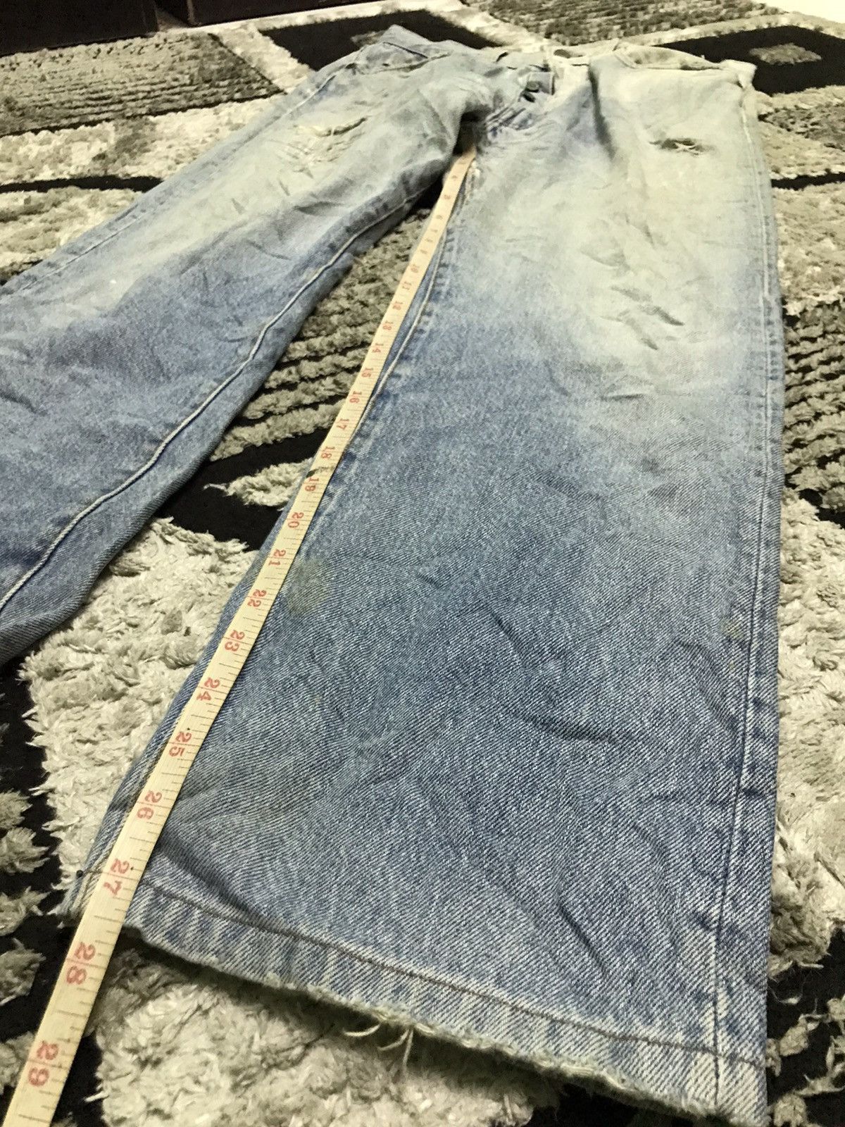 Levi's 32x28 vtg Levi’s 501 button 555 light wash blue denim jeans Size US 32 / EU 48 - 10 Thumbnail
