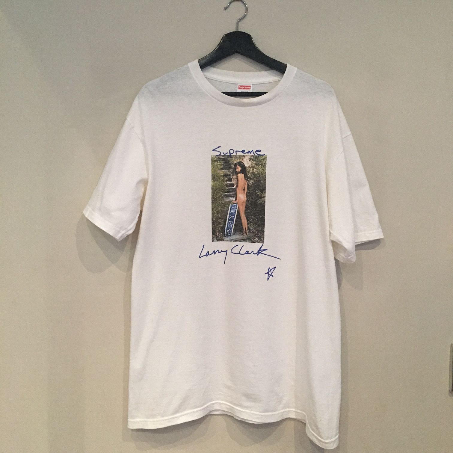 【新品同様・超希少】Supreme×Larry Clark FUCK BUSH 新品同様・超希少】Supreme×Larry Clark FUCK BUSH - メルカリ