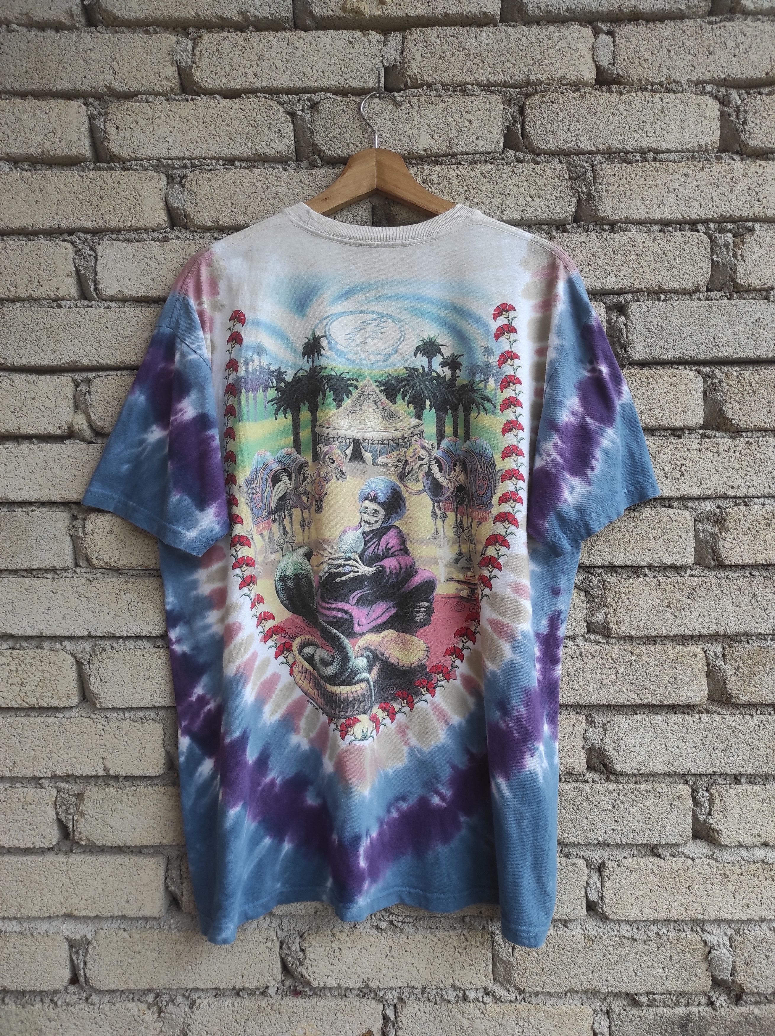 Grateful Dead × Liquid Blue liquid blue grateful dead carpet ride Size US L / EU 52-54 / 3 - 4 Thumbnail