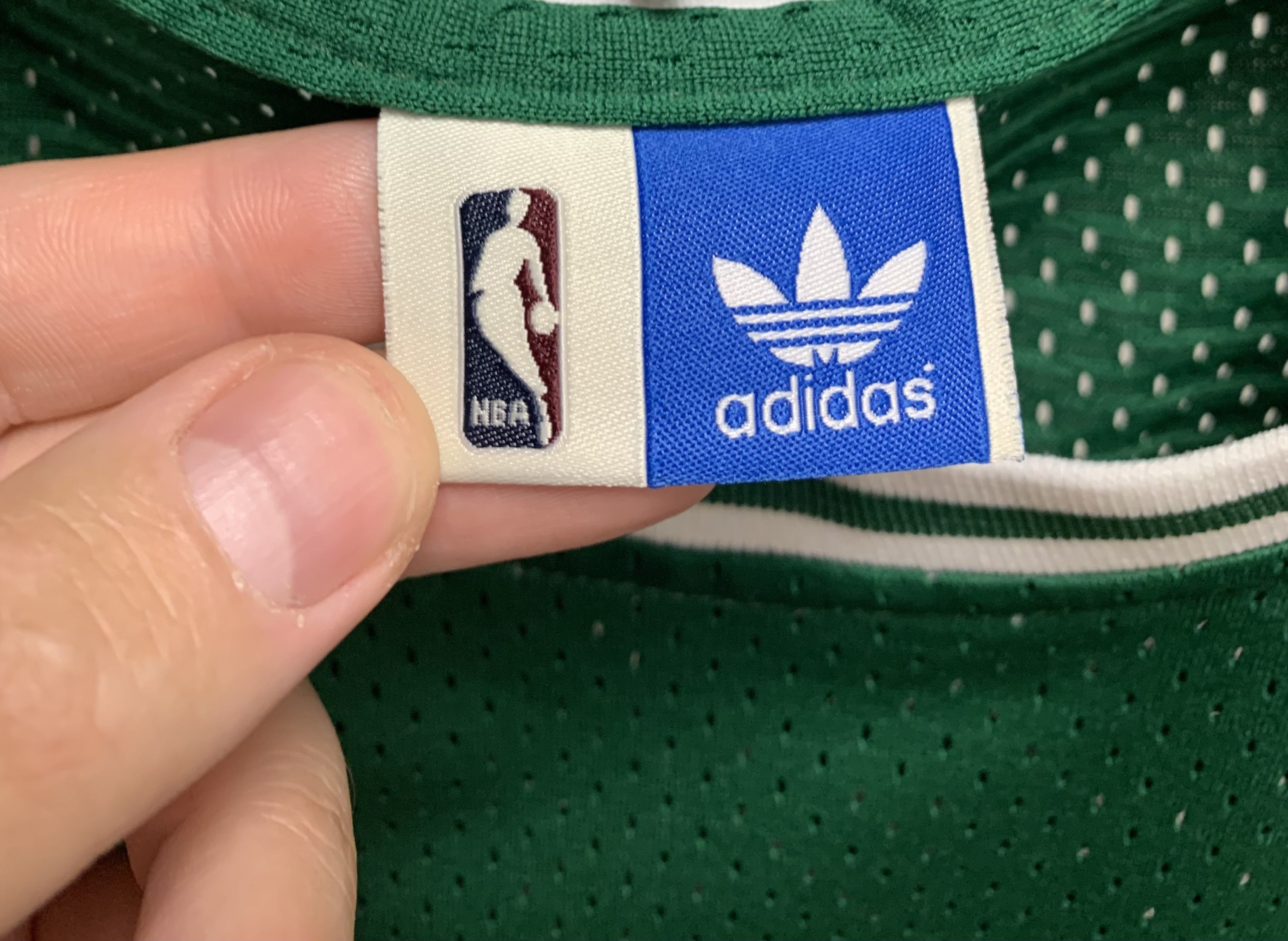 Adidas Larry Bird 33 Boston Celtics adidas nba jersey retro vintage Size US M / EU 48-50 / 2 - 7 Thumbnail