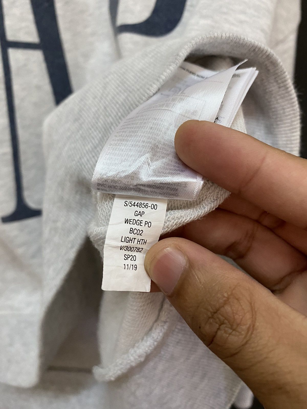 Gap × Vintage RARE GAP BIG LOGO PRINT BAGGY SHOULDER SWEATSHIRT KANYE WEST Size US M / EU 48-50 / 2 - 11 Thumbnail