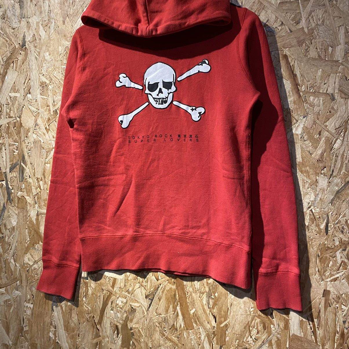 Japanese Brand VINTAGE RARE‼️Super Lovers Tokyo Rock Big Skull Hoodies Size M / US 6-8 / IT 42-44 - 5 Thumbnail