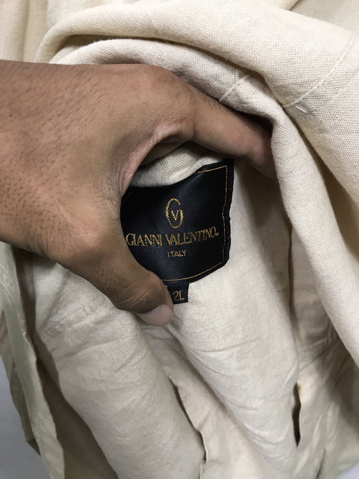 Gianni Valentino 🔊🔥FINAL DROP🔥Gianni valentino cream linen Size US XL / EU 56 / 4 - 7 Thumbnail