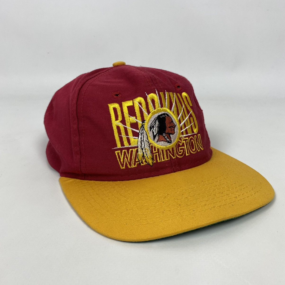NHL 1990’s Vintage Washington Redskins Two Tone Snap Back Cap Size ONE SIZE - 1 Thumbnail
