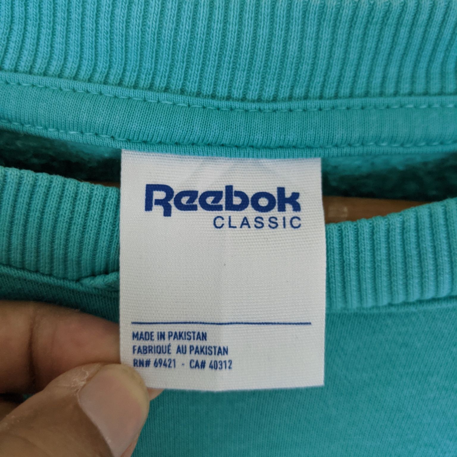 Reebok REEBOK Big Spell Out Logo Jumper Sweatshirt Size US XL / EU 56 / 4 - 9 Thumbnail