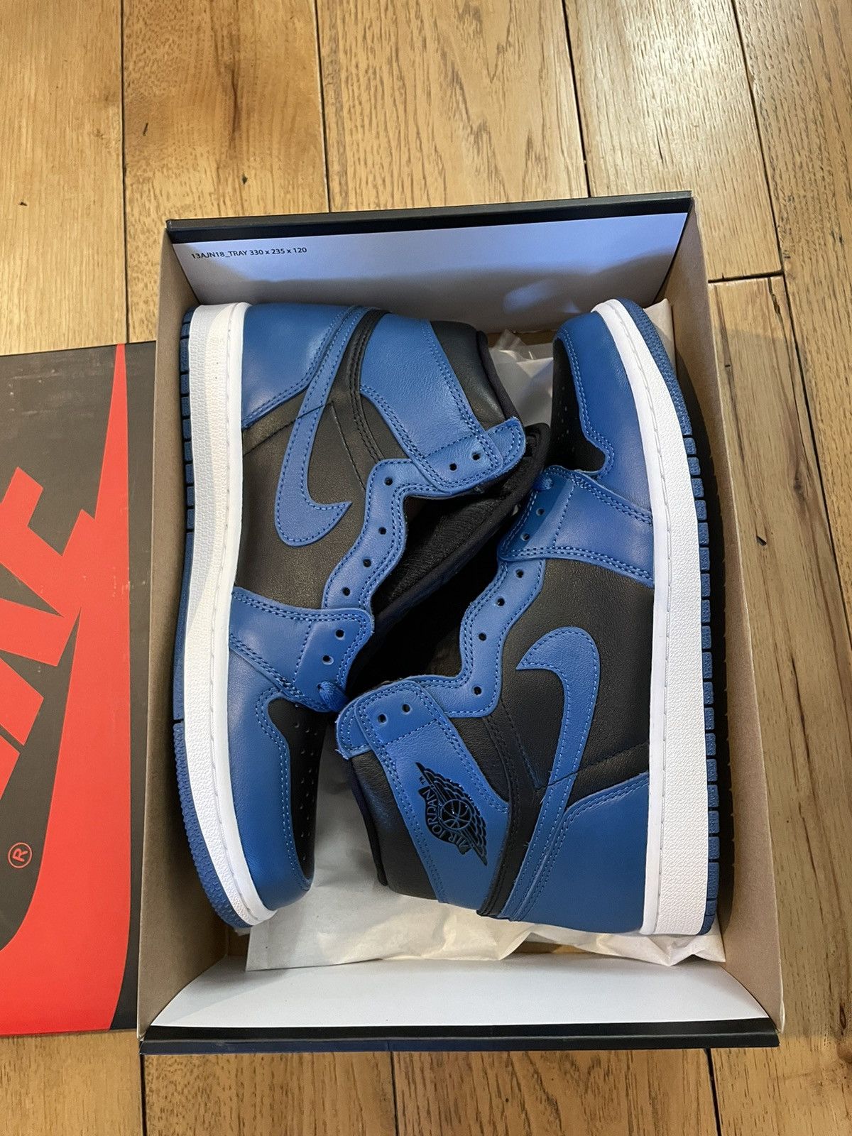 Jordan Brand × Nike Air Jordan 1 Retro High OG Dark Marina Blue 2022 Size US 10 / EU 43 - 2 Thumbnail