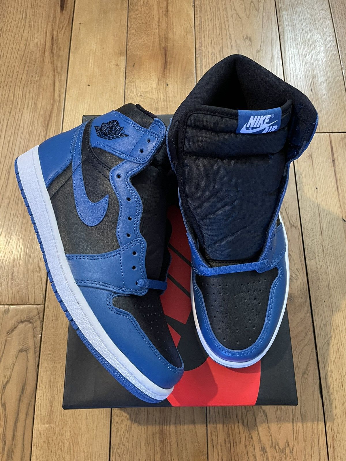 Jordan Brand × Nike Air Jordan 1 Retro High OG Dark Marina Blue 2022 Size US 10 / EU 43 - 1 Thumbnail