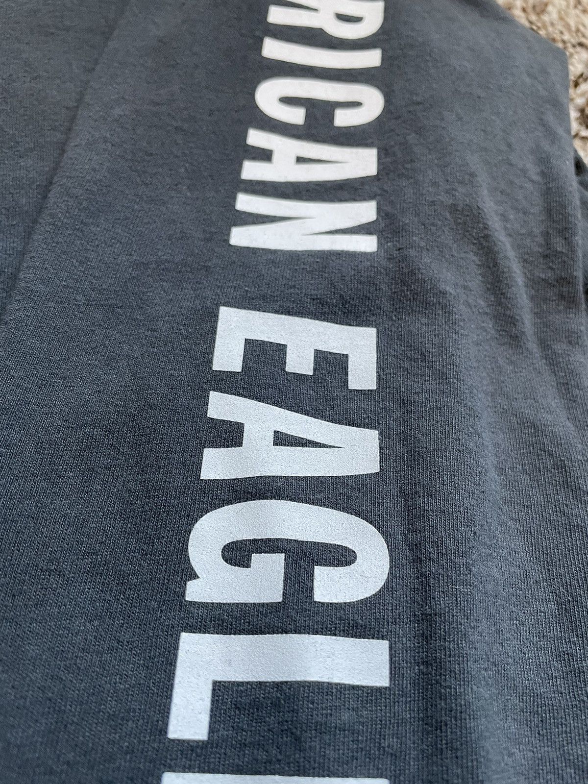 American Eagle Outfitters Gray American Eagle Long Sleeve Graphic Tee Small Size US M / EU 48-50 / 2 - 7 Thumbnail