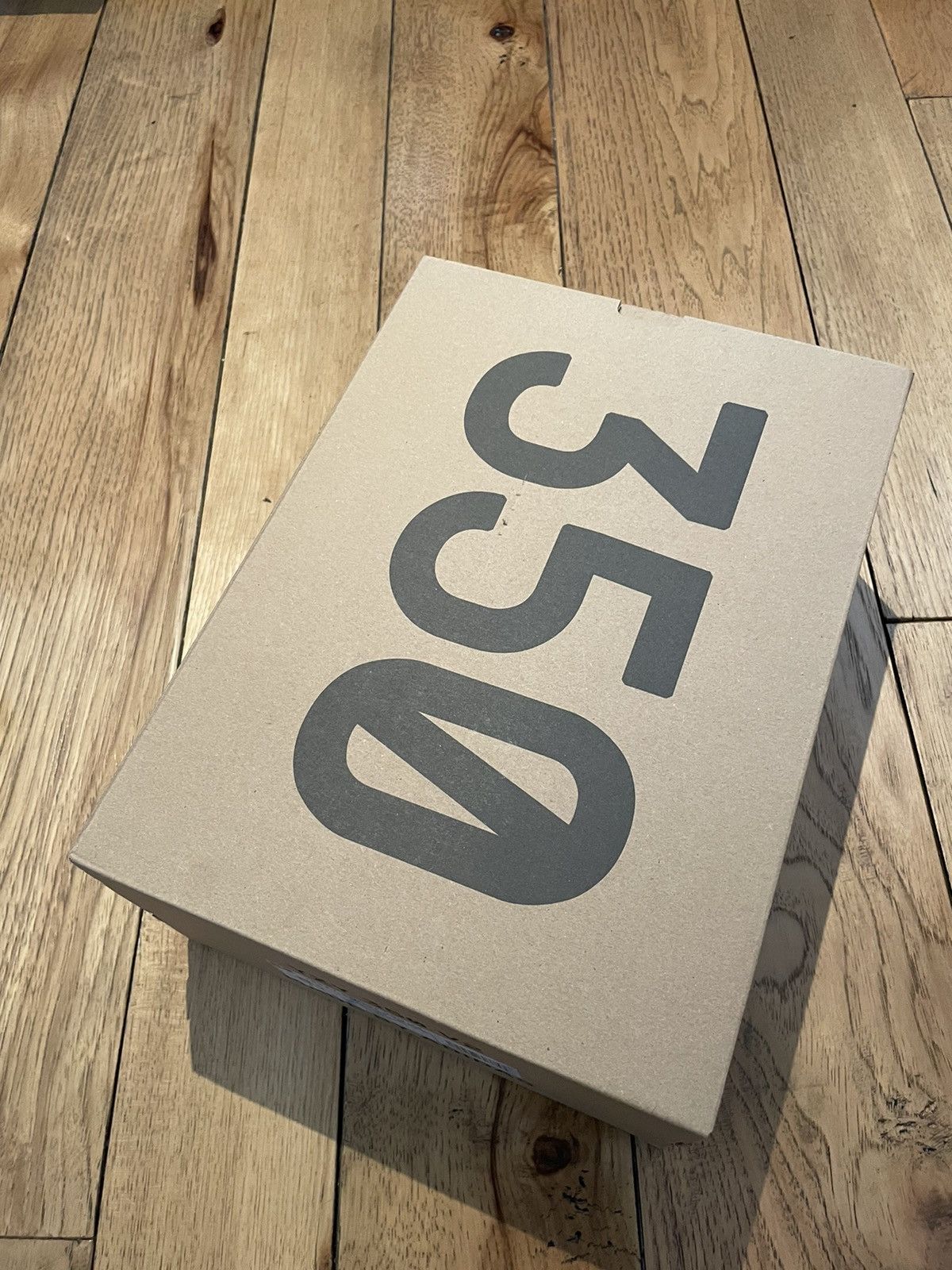 Adidas × Kanye West Yeezy 350 v2 Salt Size US 8.5 / EU 41-42 - 10 Thumbnail