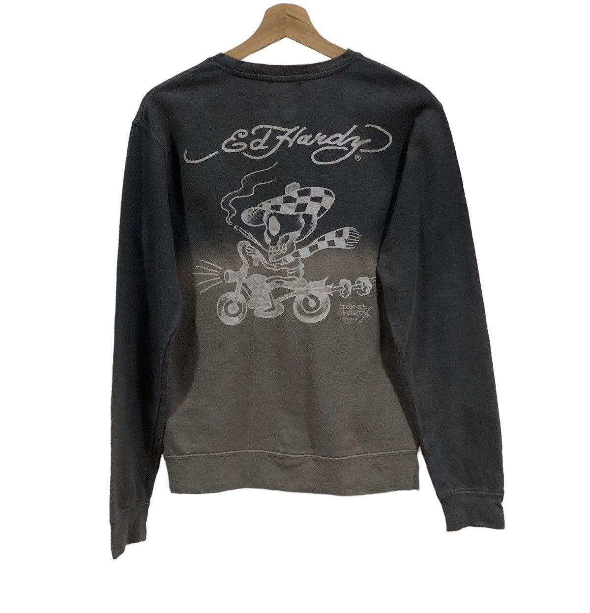 Vintage edhardy bleach stone wash crewneck