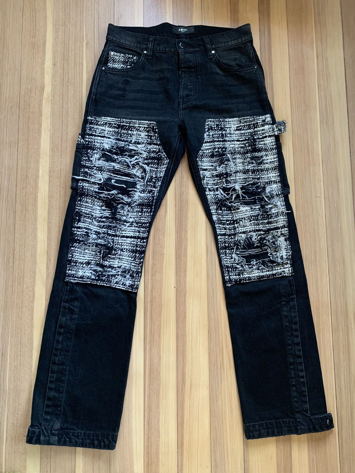 30 AMIRI BOUCLE PATCH CARPENTER JEAN 【公式通販】