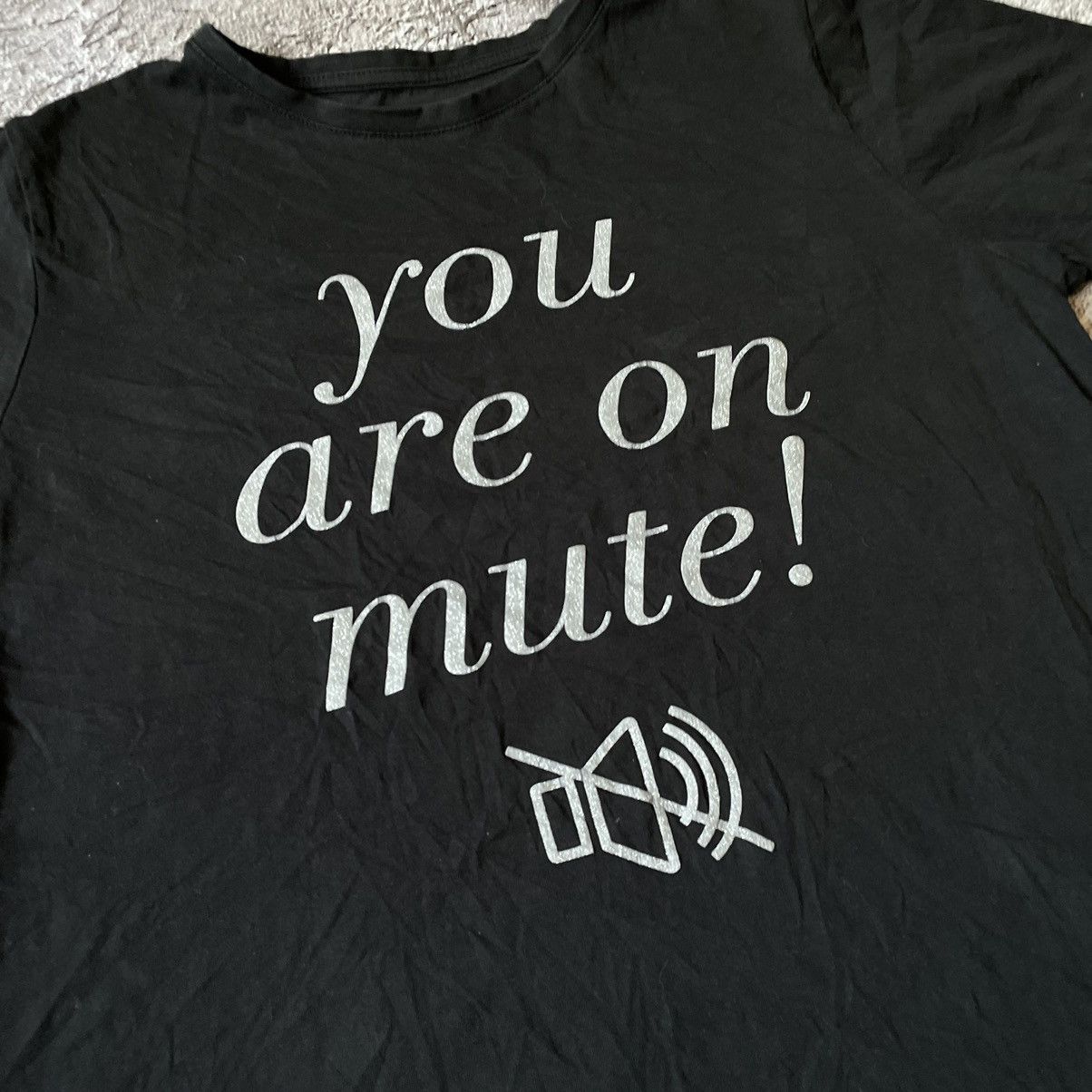 Vintage Vintage Y2K Graphic Tee Mute Slogan Funny Streetwear Faded M Size US M / EU 48-50 / 2 - 6 Thumbnail