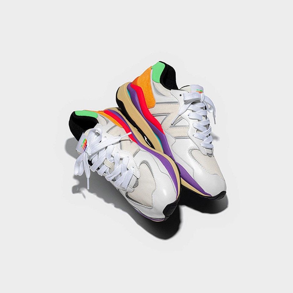 New Balance 🌈New balance M5740 white purple rainbow us 9.5 D uk 9 🌈 Size US 9.5 / EU 42-43 - 7 Thumbnail