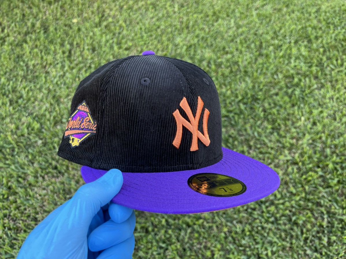 New York Yankees Raekwon Corduroy New Era Fitted Size 7 1/8
