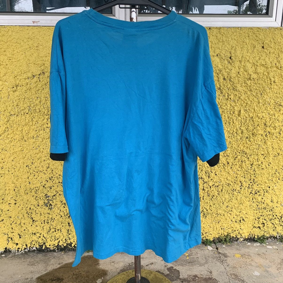 DC Comics Dc Comics characters vintage blue T-Shirt tee Size US XL / EU 56 / 4 - 8 Thumbnail