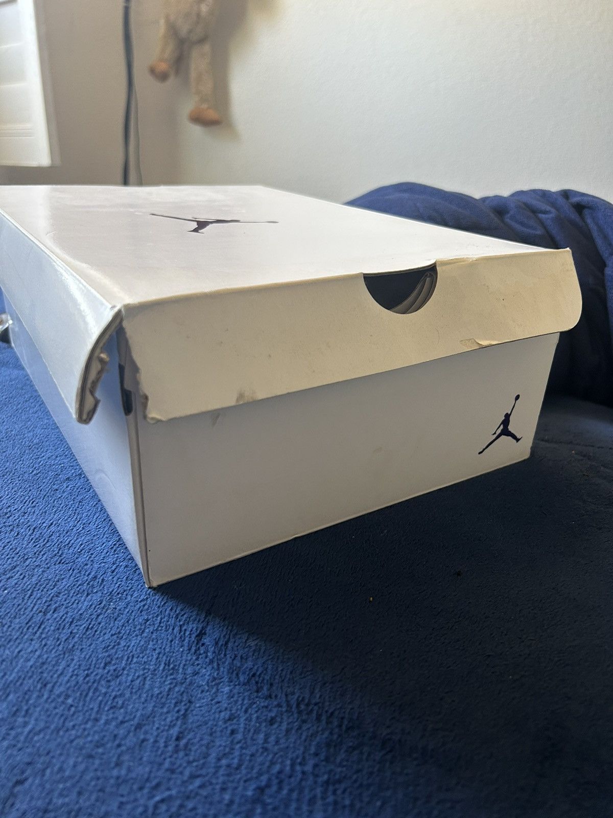 Jordan Brand Jordan 4 Metallic Purple WITH BOX 🍇OFFERS ACCEPTED🍇 Size US 8.5 / EU 41-42 - 12 Thumbnail