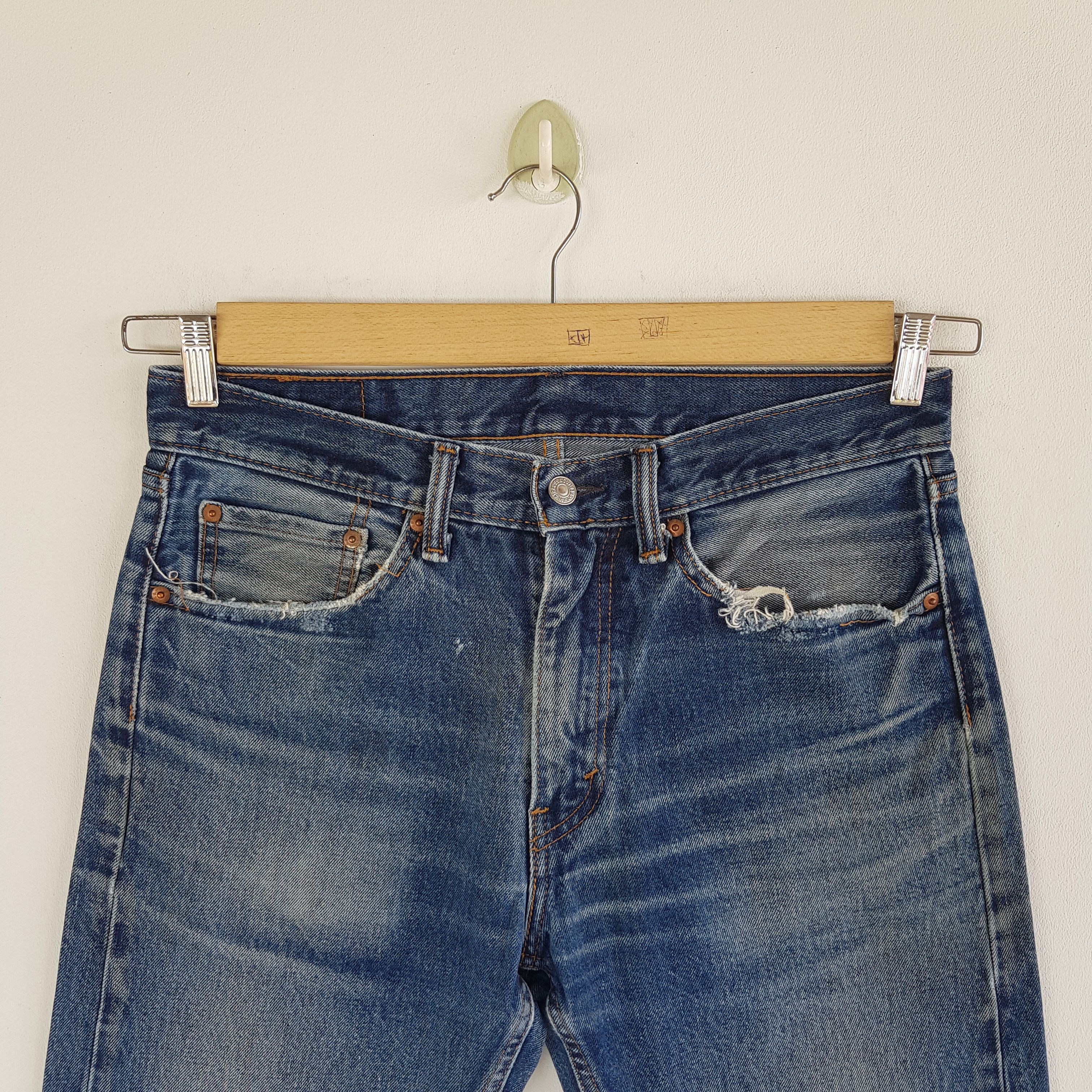 Levi's Vintage Y2K Levis Released Hem Jeans Levis 505 Faded Denim Size US 30 / EU 46 - 3 Thumbnail